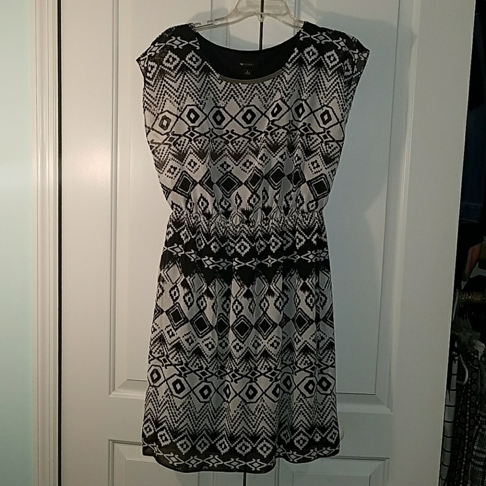 AB Studio Dress - Size Small